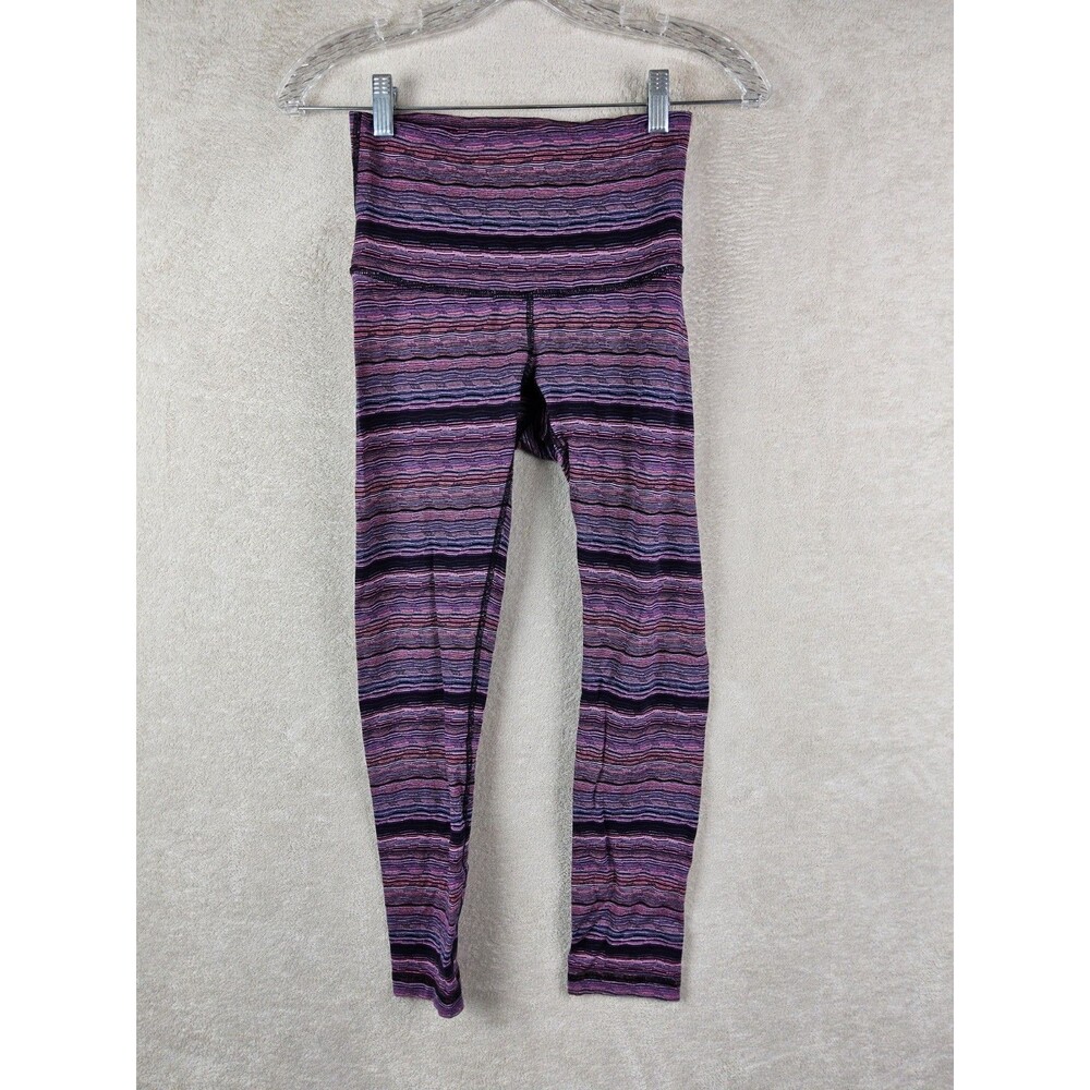 Lululemon Women’s Striped Athletic Leggings Size 4